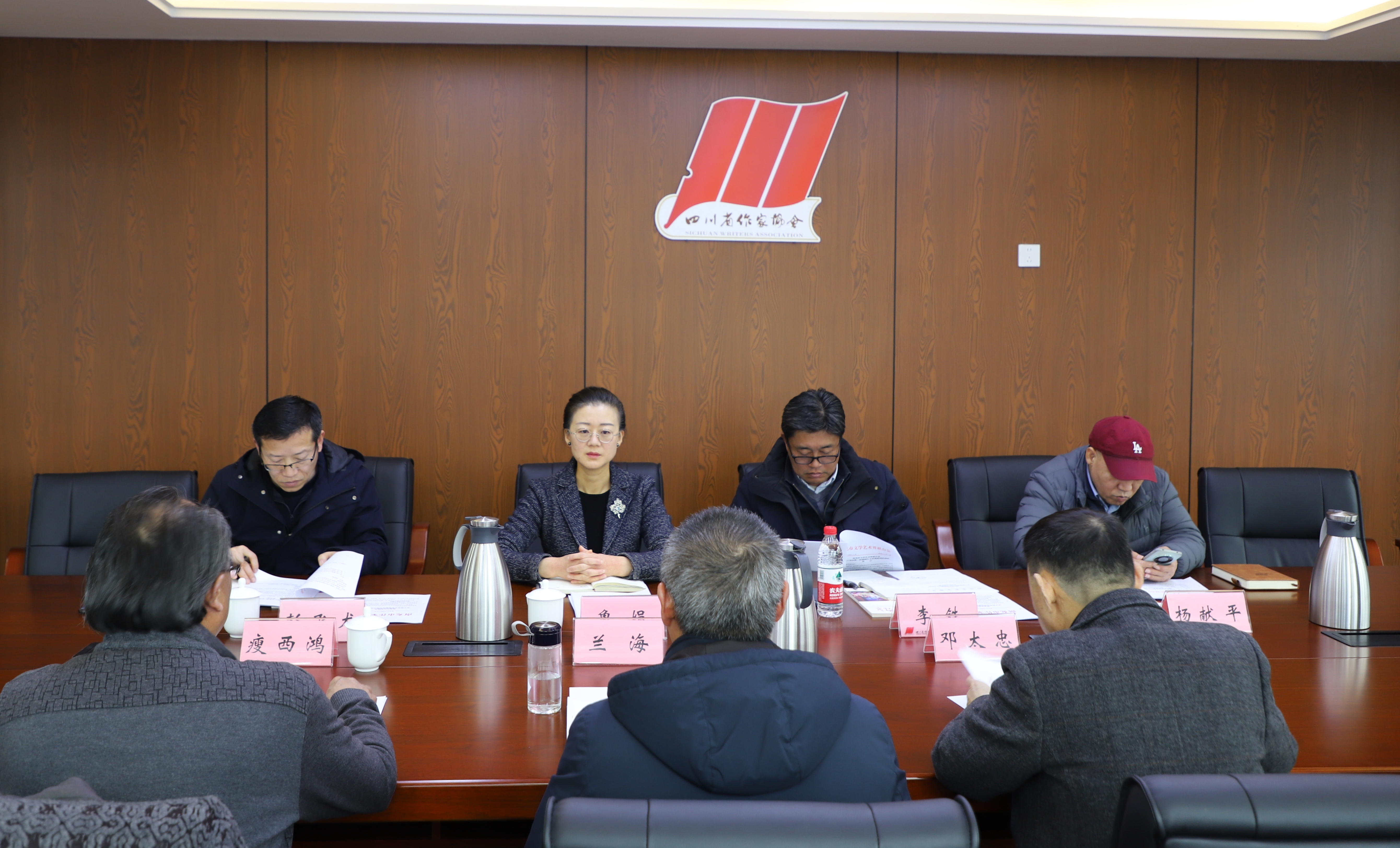 https://www.sczjw.net.cn:443/cms-web/ueditor/download?id=908616891150024704