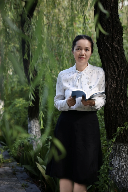 https://www.sczjw.net.cn:443/cms-web/ueditor/download?id=915108372311228416