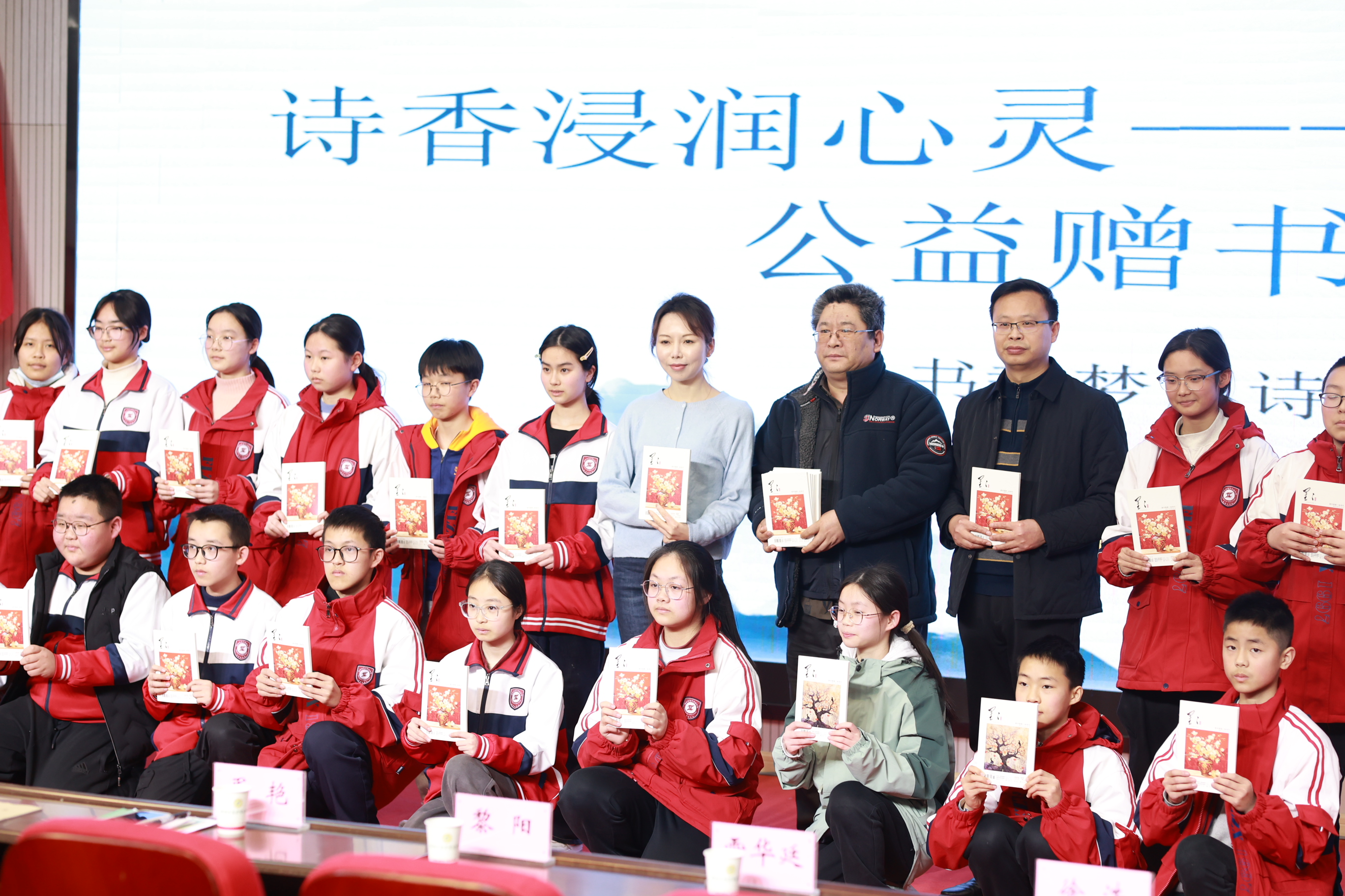https://www.sczjw.net.cn:443/cms-web/ueditor/download?id=919400989252042752