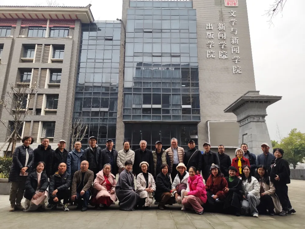 https://www.sczjw.net.cn:443/cms-web/ueditor/download?id=920121195456806912