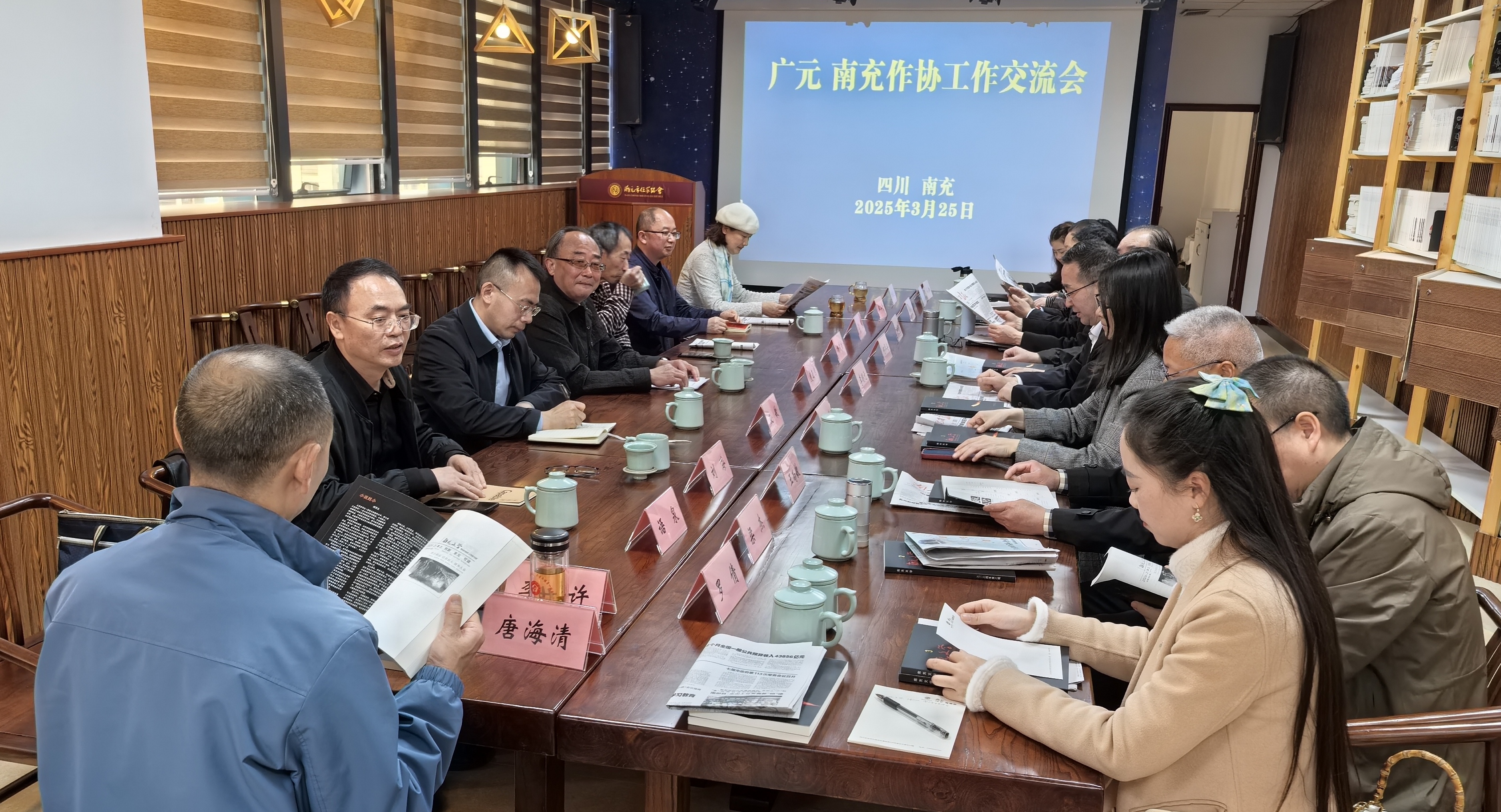 https://www.sczjw.net.cn:443/cms-web/ueditor/download?id=921923669796765696