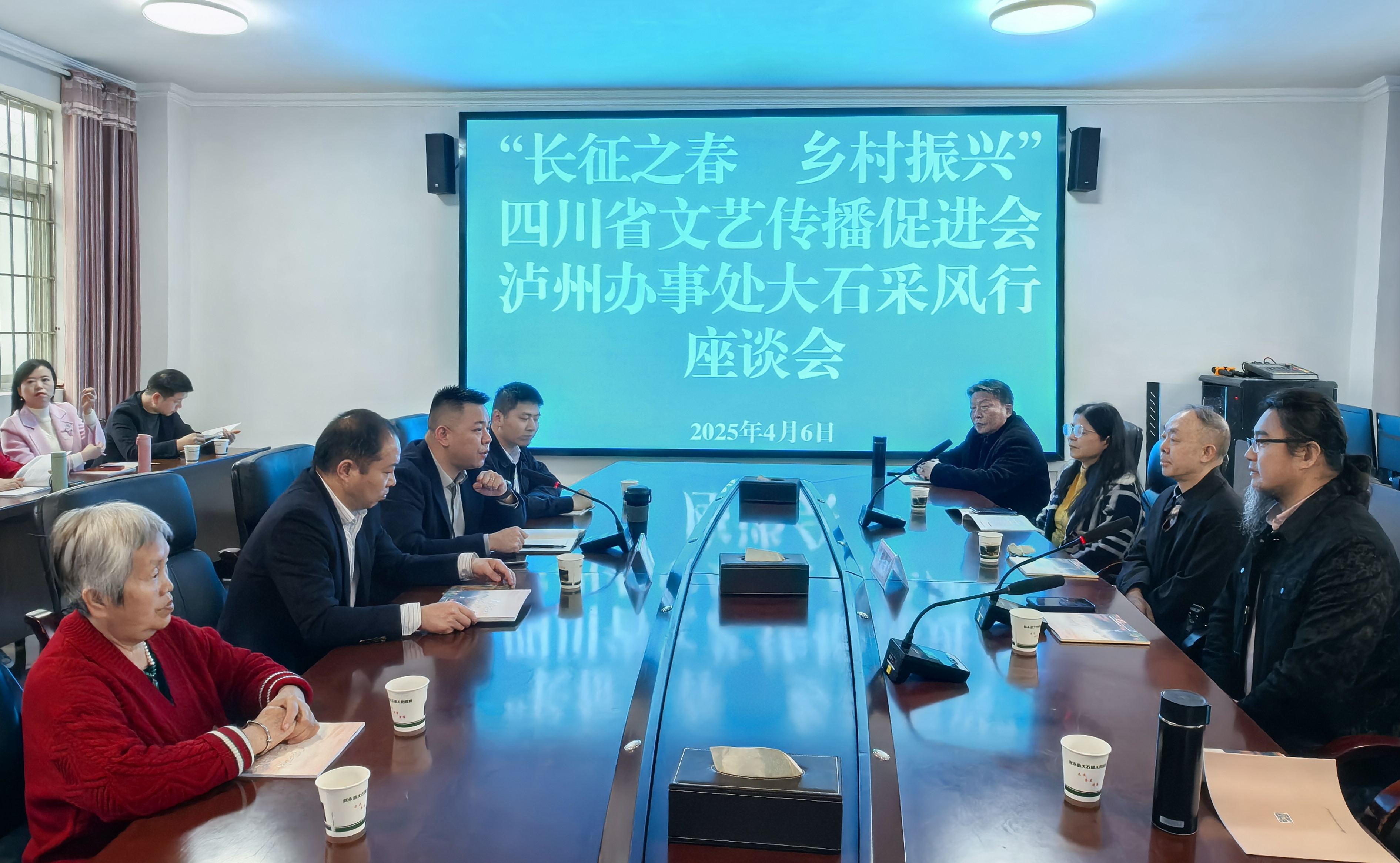https://www.sczjw.net.cn:443/cms-web/ueditor/download?id=926699659295113216