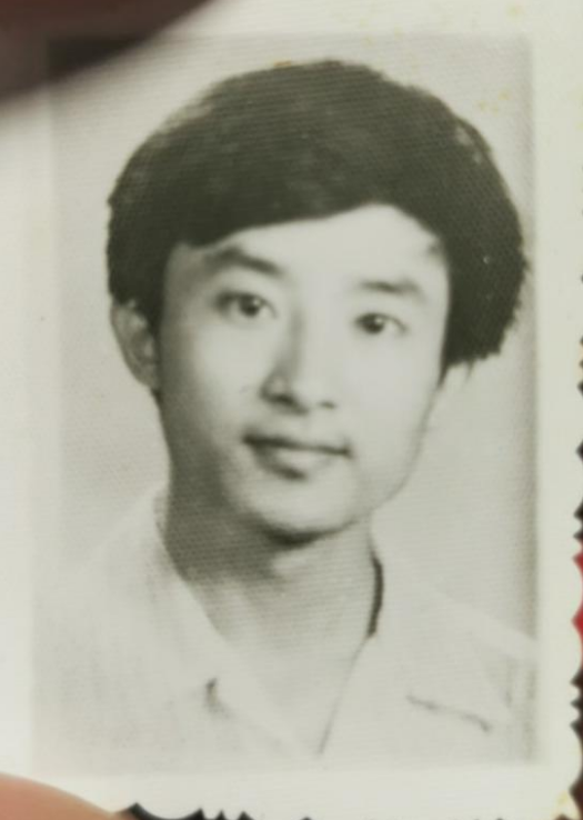 https://www.sczjw.net.cn:443/cms-web/ueditor/download?id=926997253233754112
