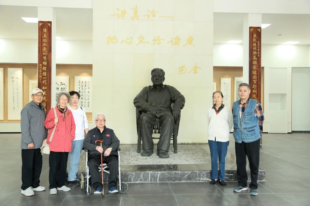https://www.sczjw.net.cn:443/cms-web/ueditor/download?id=927075479658348544