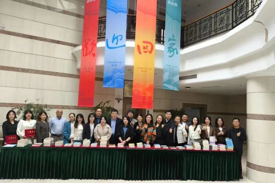 https://www.sczjw.net.cn:443/cms-web/ueditor/download?id=929173416408432640
