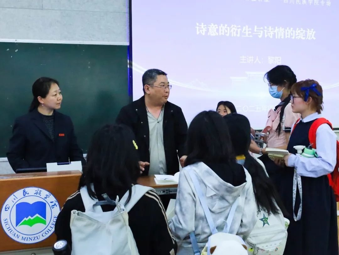 https://www.sczjw.net.cn:443/cms-web/ueditor/download?id=932792459606540288