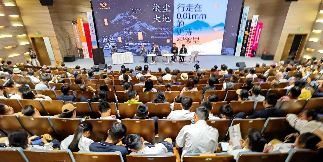 https://www.sczjw.net.cn:443/cms-web/ueditor/download?id=932848075142250496