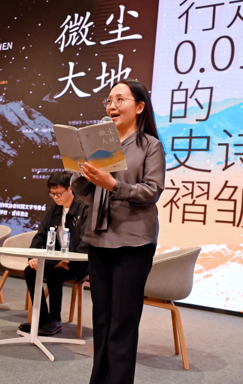https://www.sczjw.net.cn:443/cms-web/ueditor/download?id=932848311025713152