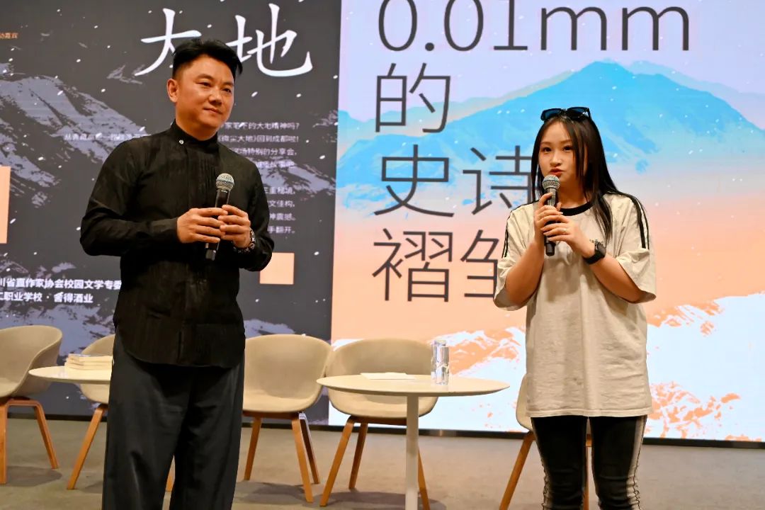 https://www.sczjw.net.cn:443/cms-web/ueditor/download?id=932848667264729088