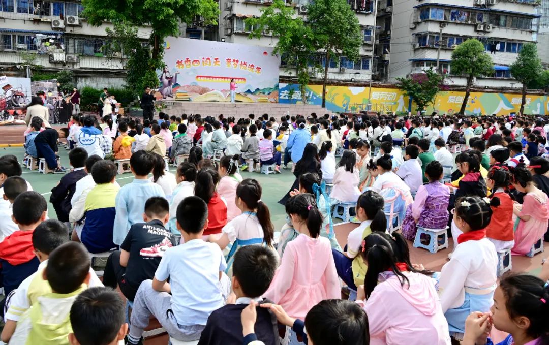 https://www.sczjw.net.cn:443/cms-web/ueditor/download?id=935004870463897600