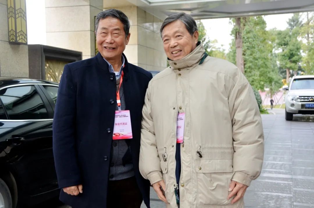https://www.sczjw.net.cn:443/cms-web/ueditor/download?id=937495636213284864