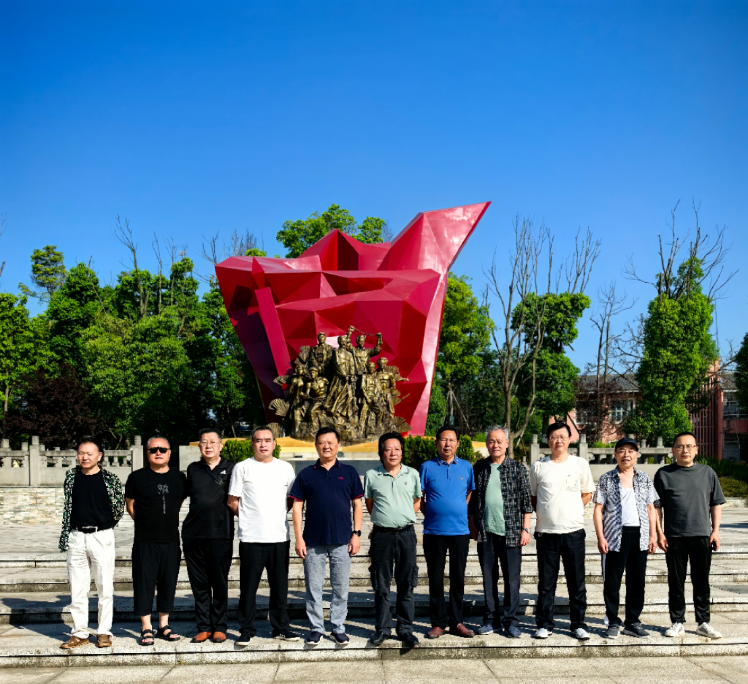 https://www.sczjw.net.cn:443/cms-web/ueditor/download?id=940412299040571392