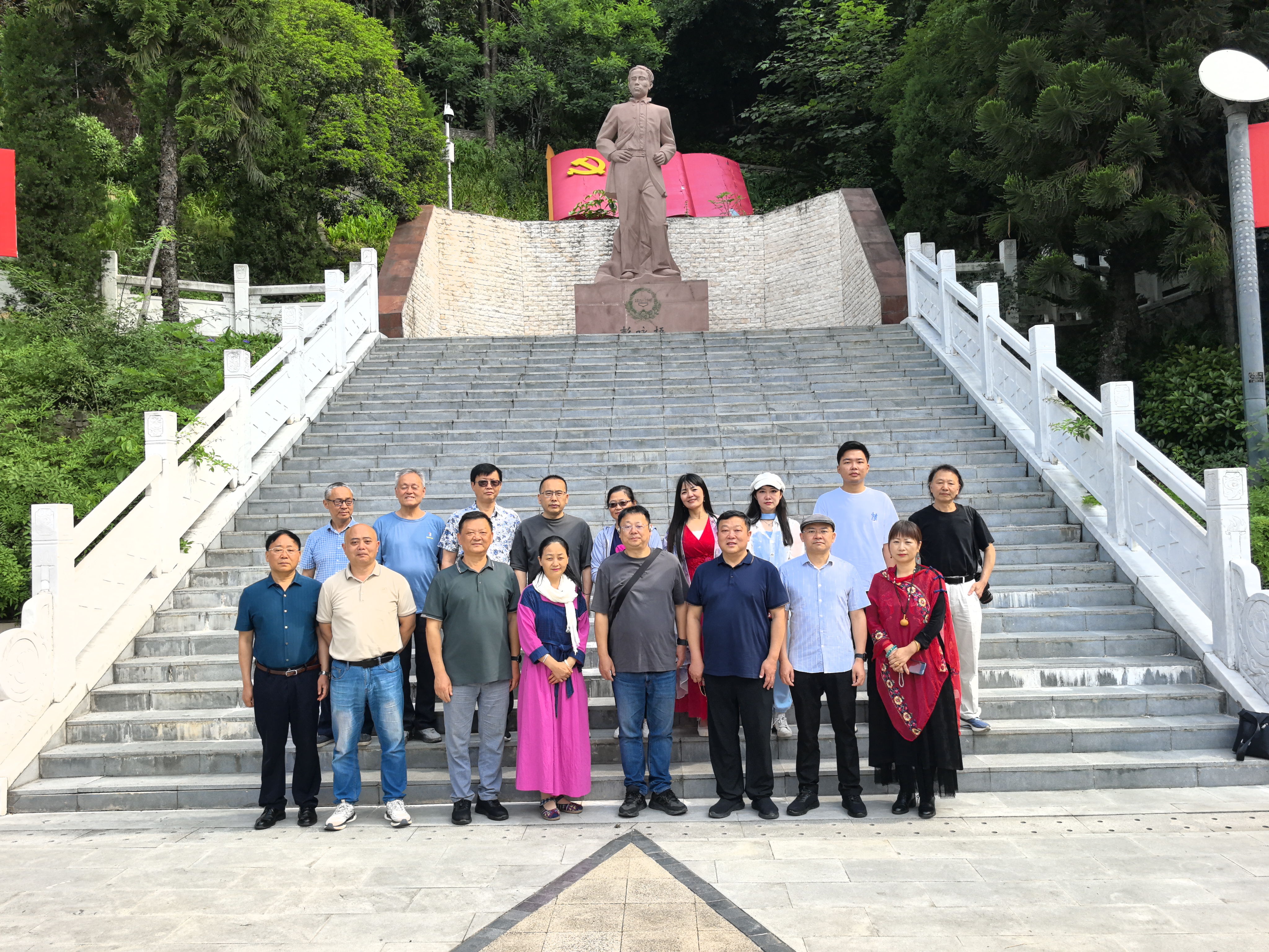 https://www.sczjw.net.cn:443/cms-web/ueditor/download?id=940467842845294592