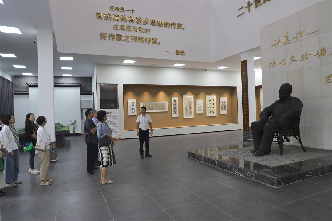 https://www.sczjw.net.cn:443/cms-web/ueditor/download?id=948092733736140800