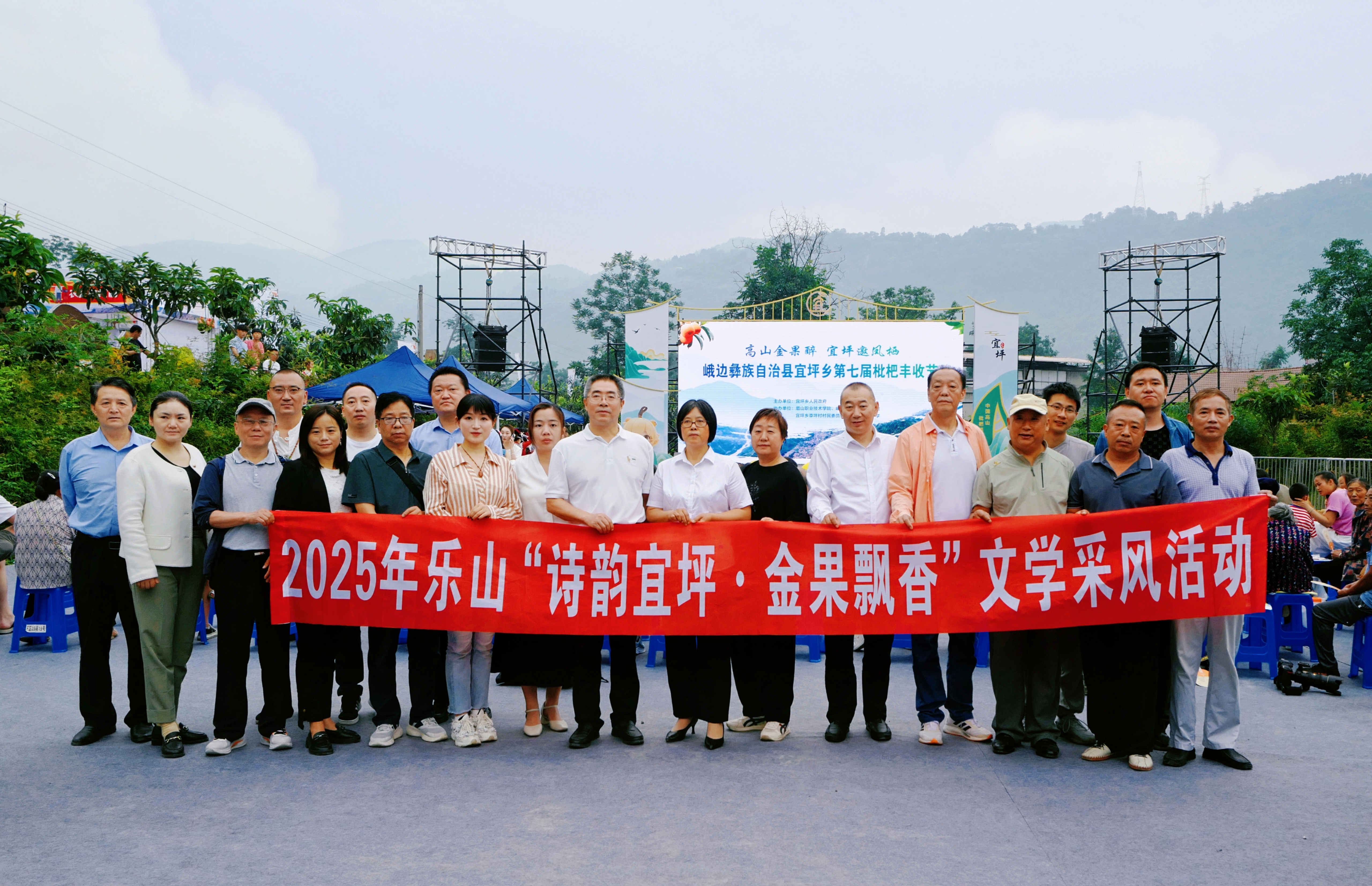 https://www.sczjw.net.cn:443/cms-web/ueditor/download?id=949110270456283136