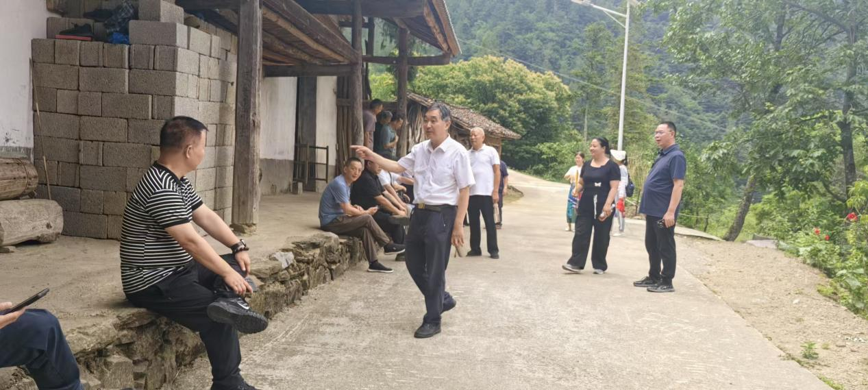 https://www.sczjw.net.cn:443/cms-web/ueditor/download?id=951709213727965184