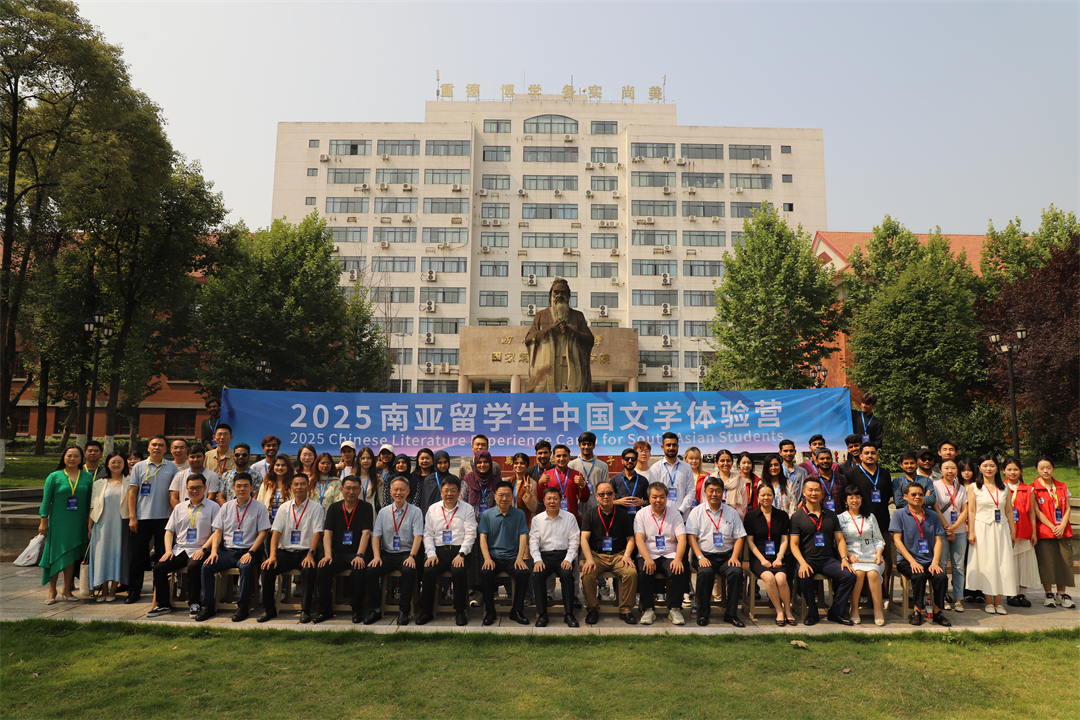 https://www.sczjw.net.cn:443/cms-web/ueditor/download?id=957018446079115264