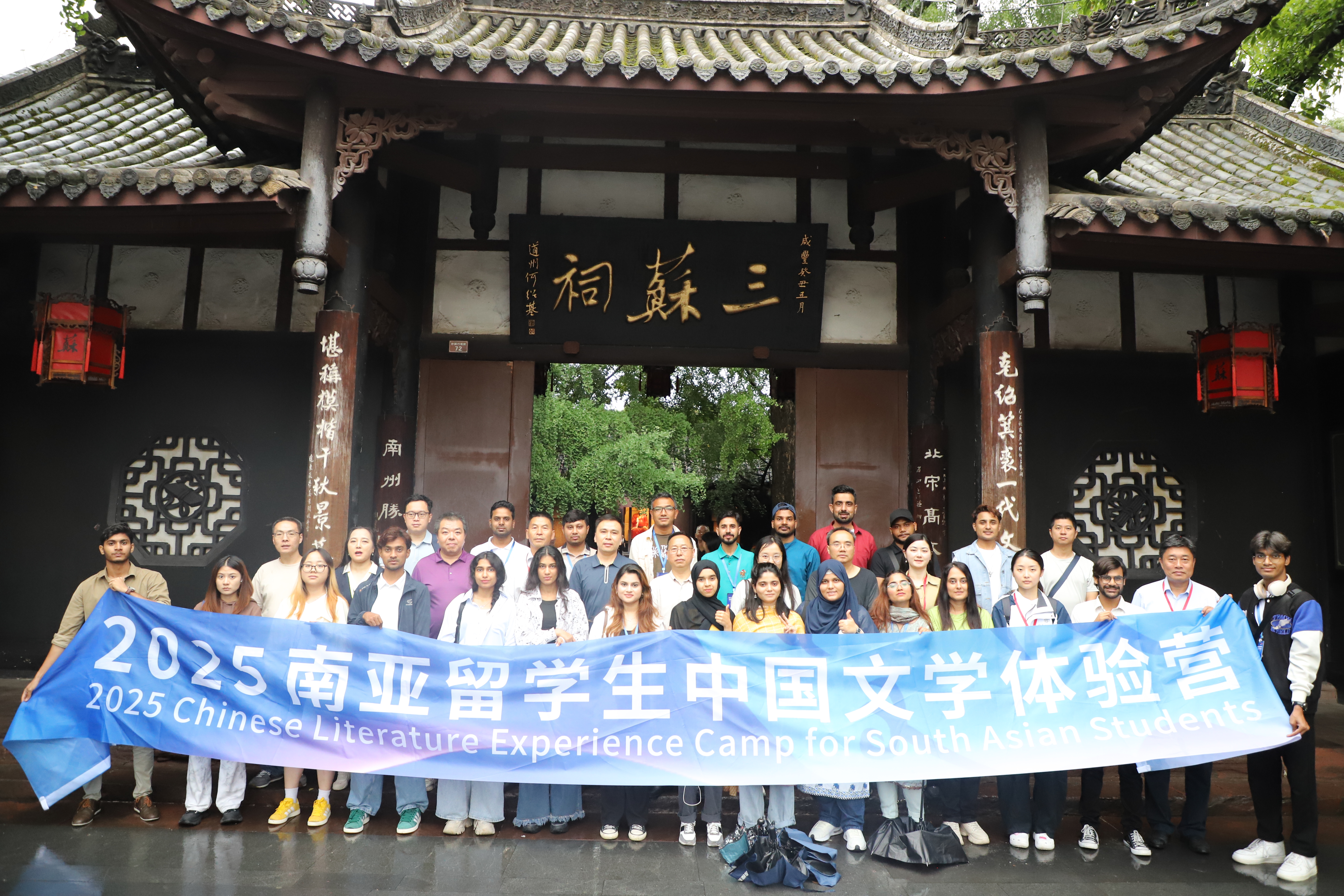 https://www.sczjw.net.cn:443/cms-web/ueditor/download?id=957071967197511680