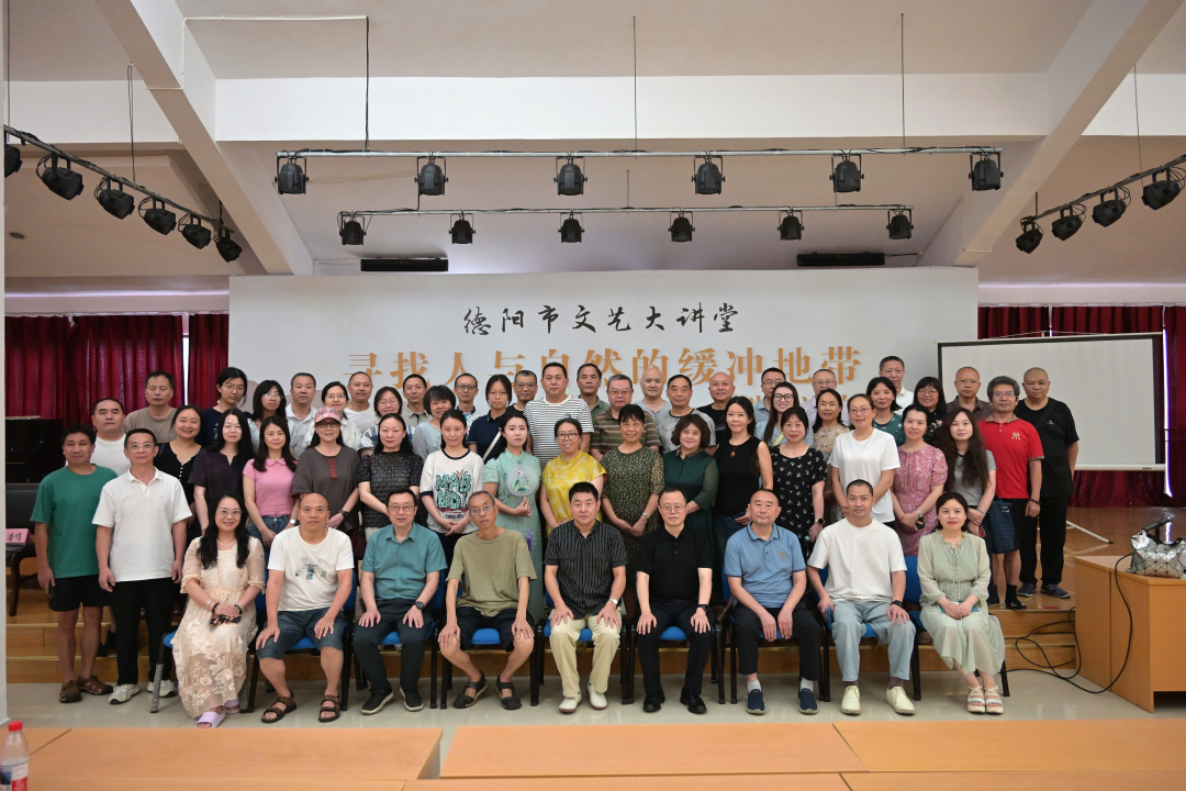 https://www.sczjw.net.cn:443/cms-web/ueditor/download?id=961847972134961152