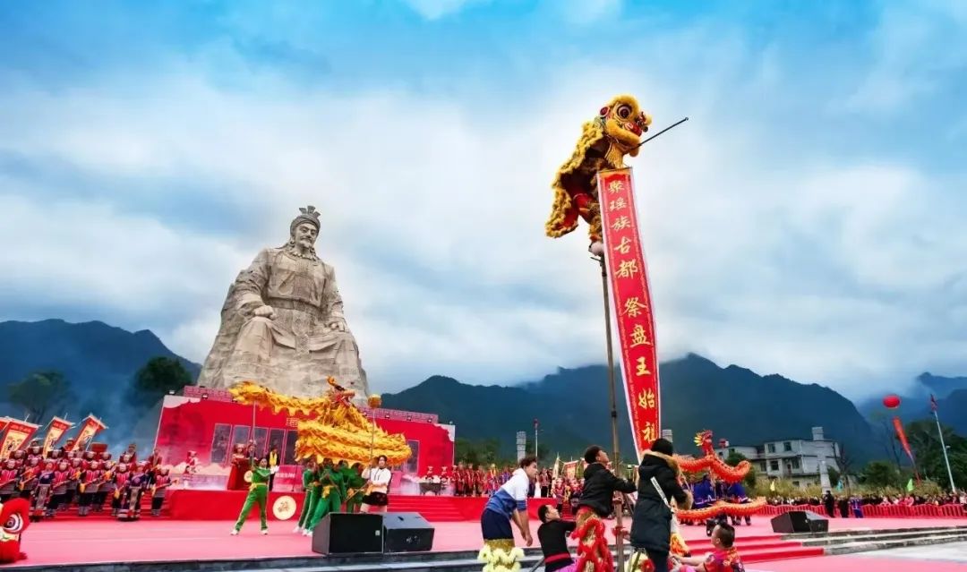 https://www.sczjw.net.cn:443/cms-web/ueditor/download?id=963302374976831488