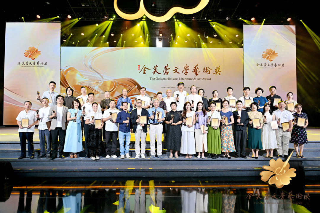 https://www.sczjw.net.cn:443/cms-web/ueditor/download?id=965119604324614144
