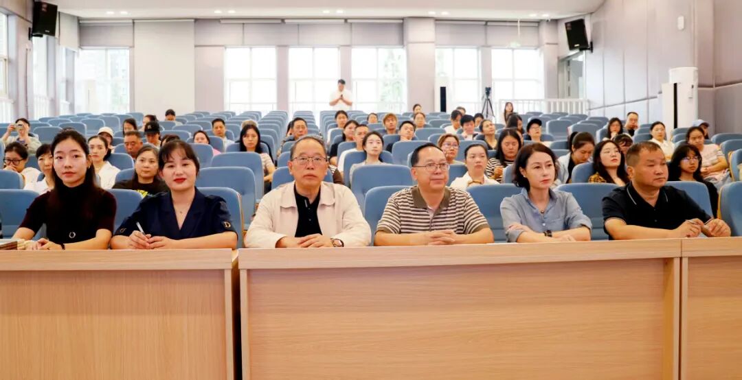 https://www.sczjw.net.cn:443/cms-web/ueditor/download?id=986056487699267584