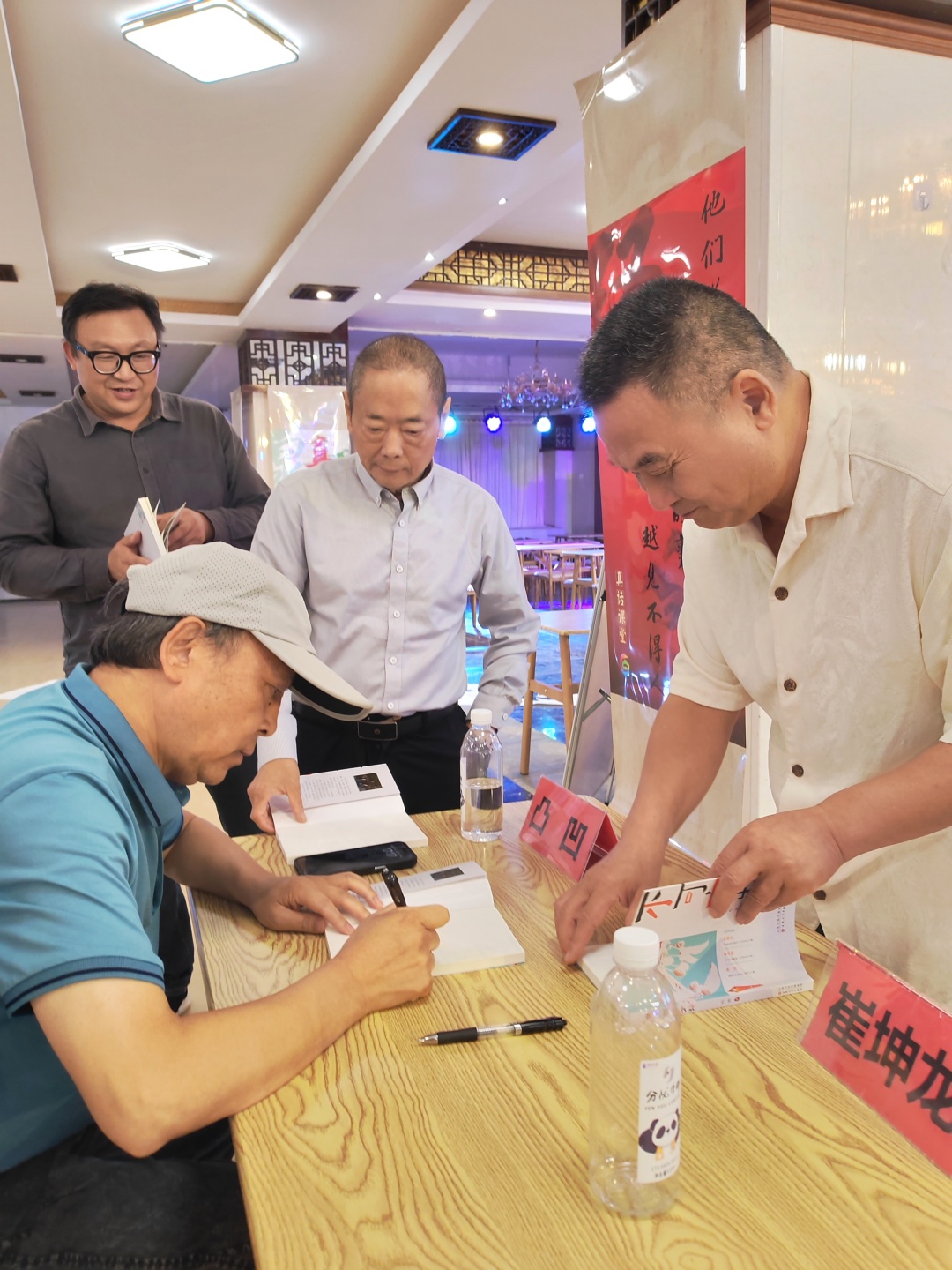 https://www.sczjw.net.cn:443/cms-web/ueditor/download?id=988240532625473536