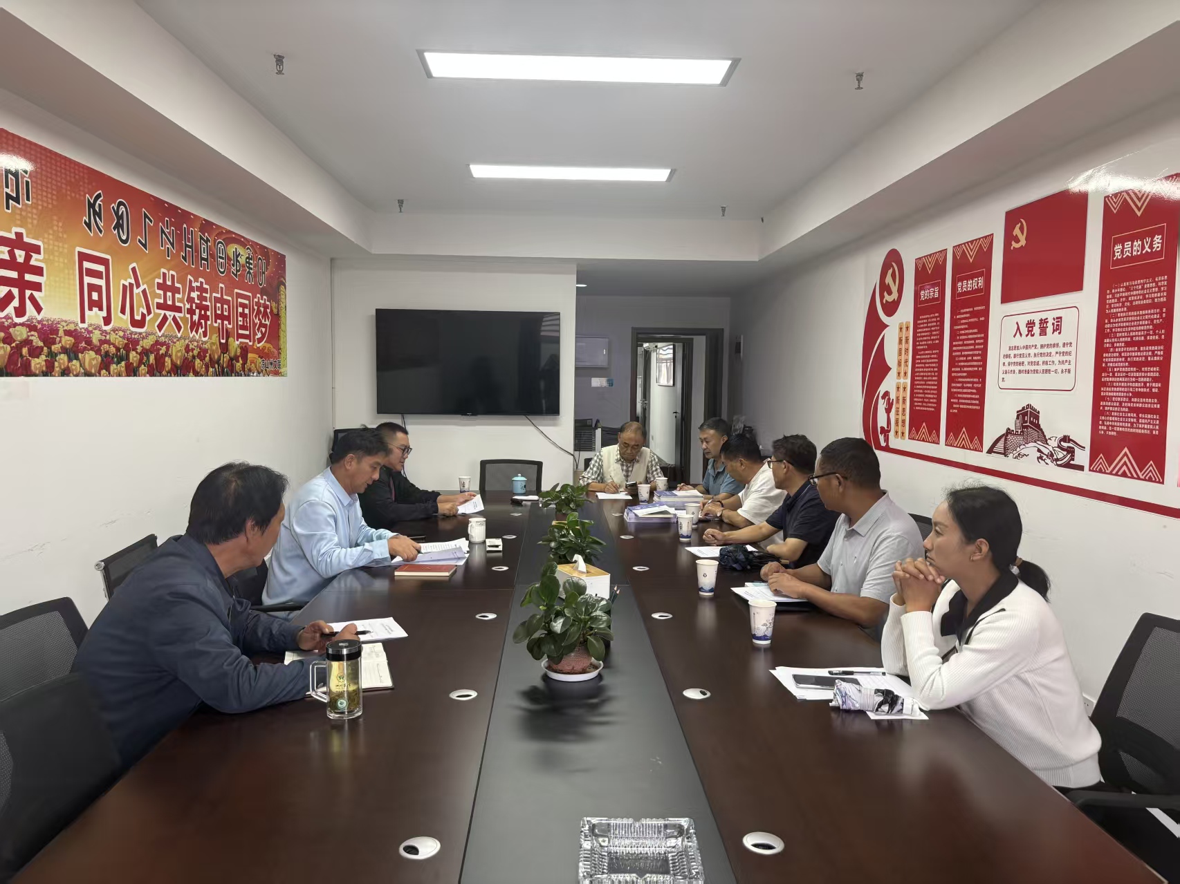 https://www.sczjw.net.cn:443/cms-web/ueditor/download?id=995502957180272640