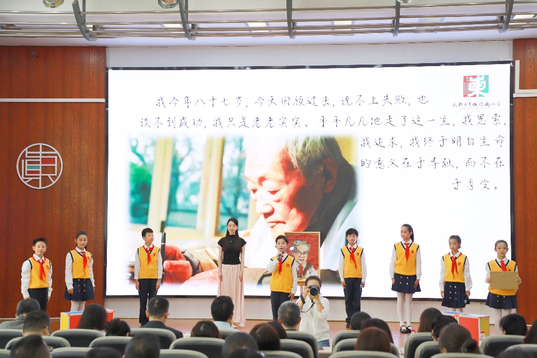 https://www.sczjw.net.cn:443/cms-web/ueditor/download?id=995526418518818816
